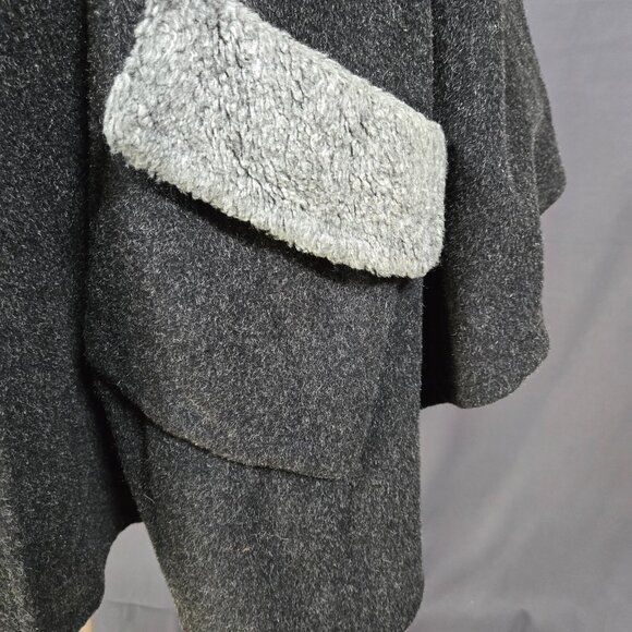 Vintage Steinbock Cape Coat Womens Gray Austrian Wool One Size cloak Poncho - Picture 3 of 9